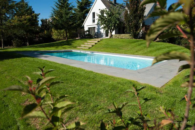 Trouver un paysagiste spécialisé dans la conception et la création de jardins complets avec piscine à Colmar en Alsace